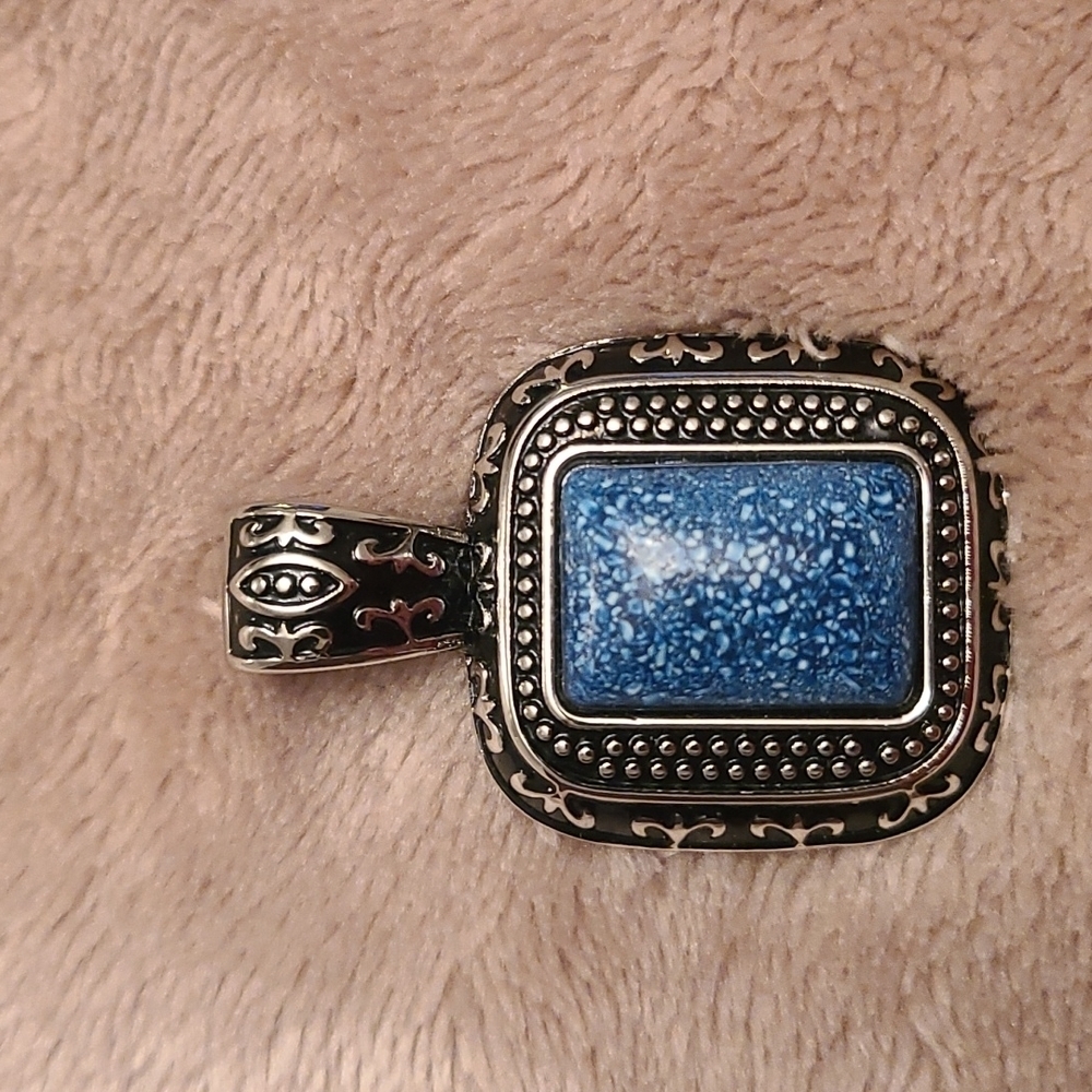 Lia Sophia Blue pendant slide